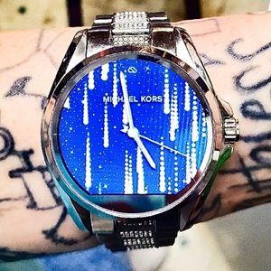 MK Bradshaw Smartwatch